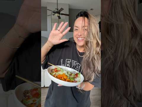 Let’s make the viral hot honey cottage cheese beef bowls!!