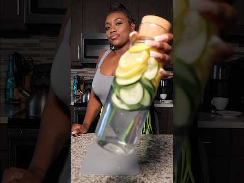 cucumber/lemon water😍 It’s so refreshing! Hope you try it😘 シ゚viral