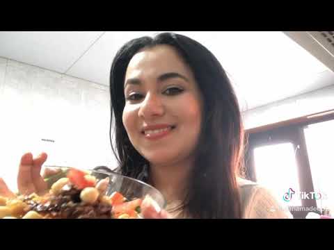 How to make Egyptian Koshari in English from Egyptian Lady