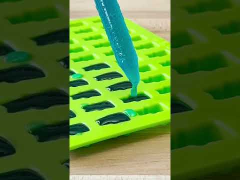 The Easiest Gummy Bear Recipe