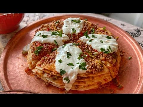 Kayseri Yağlaması (Şebit) – Layered Minced Meat Sauce with Flatbread