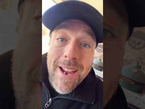 Bacon-wrapped pickle shots filled with cream cheese 😍 Perfect party snack!