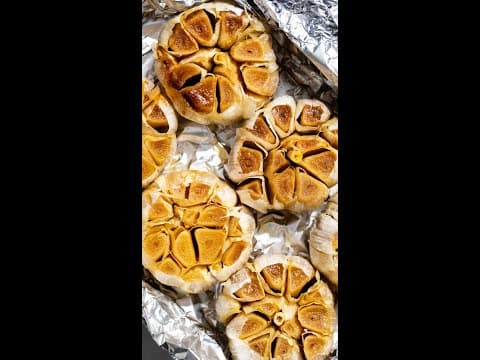 Garlic Peeling Hack 🧄