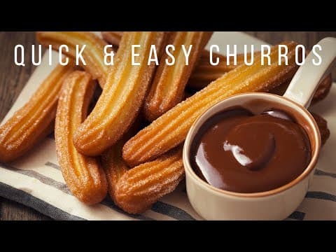 Churros com Molho de Chocolate