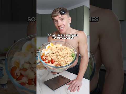 My go-to low calorie HIGH volume lunch (44g protein) 🔥