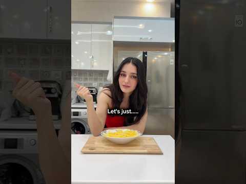 a 10/10 crispy garlic butter fries 😳❤️‍🔥 with ​⁠​⁠@patrickzeinali ❤️