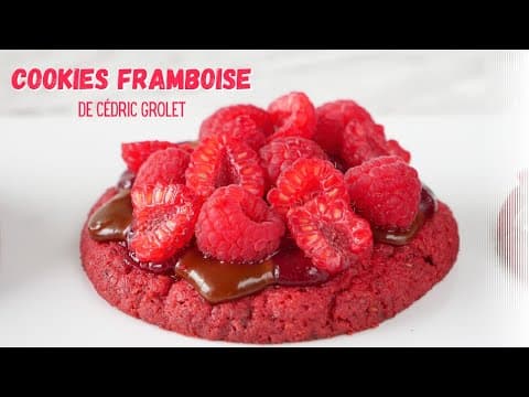 Cookies aux framboises façon Cédric Graulhet - Delicious Française dessert with medium difficulty. Perfect recipe converted from YouTube video to PDF format.