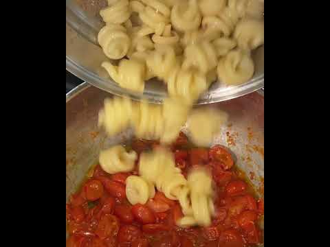 Feta and Tomato Pasta Recipe in 60 Seconds