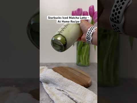 Starbucks Iced Matcha Latte