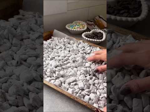 Puppy Chow (Muddy Buddies) – 5‑Ingredient Sweet Treat