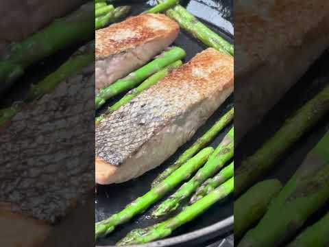 Crispy Salmon with Asparagus & Cherry Tomato Basil Sauce