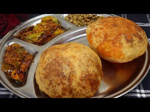 Fluffy Wheat Flour Puri with Spiced Chickpea Filling