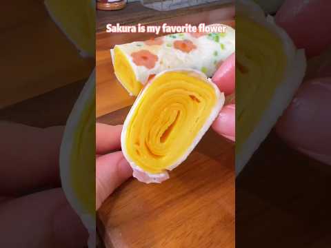 Cherry blossom tamagoyaki (Sakura Japanese Omelette 🌸). Time for a springtime picnic~