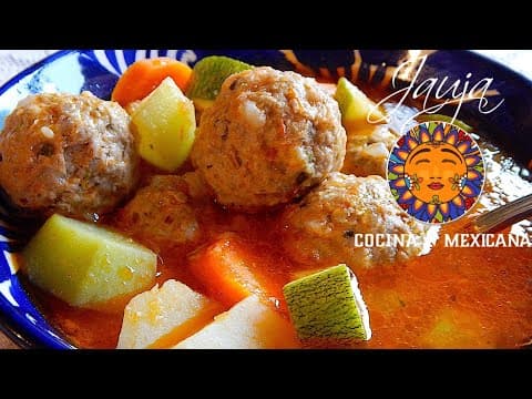 Albóndigas en Caldo con Verduras