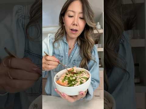 Salmon & rice bowl with Greek yogurt dressing for a new year reset🥣✨💪