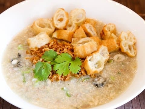 Cách nấu Cháo Hàu - How to make Oyster Congee (Rice Porridge)