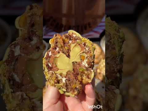 Pistachio stuffed cookies