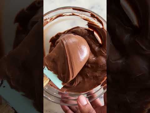 EASIEST EVER CHOCOLATE MOUSSE CAKE RECIPE