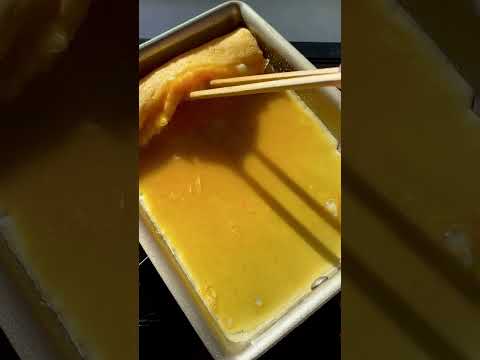 Tamagoyaki (Japanese rolled egg omelet)
