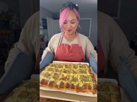 Garlic Cream Cheese Stuffed Rolls