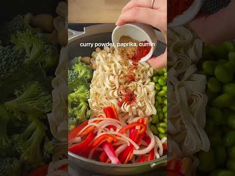 one pot curry noodles 🍜