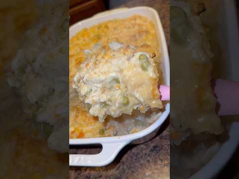 Cheddar bay crab pot pie 🦀🥧