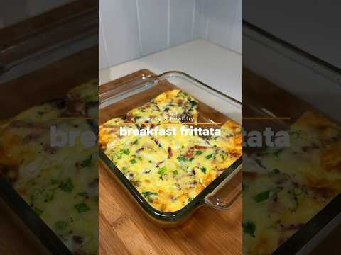 Easy bacon spinach mushroom frittata recipe. Perfect breakfast/brunch item!