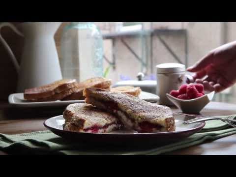 How to Make Stuffed French Toast