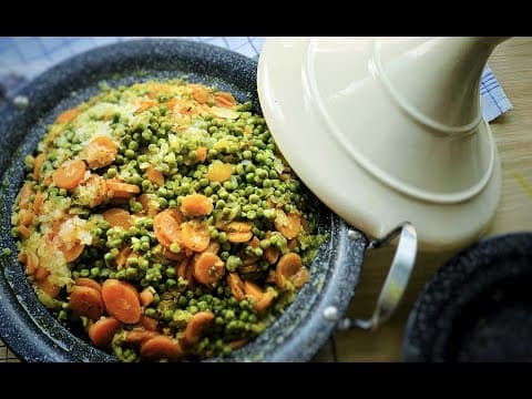 Poultry sauté with vegetables (tajine) - Delicious French main course with easy difficulty. Perfect recipe converted from YouTube video to PDF format.