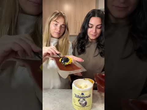 FRUIT ROLL UP ICE CREAM (the PERSIAN way!) Lavashak @zoyaroya