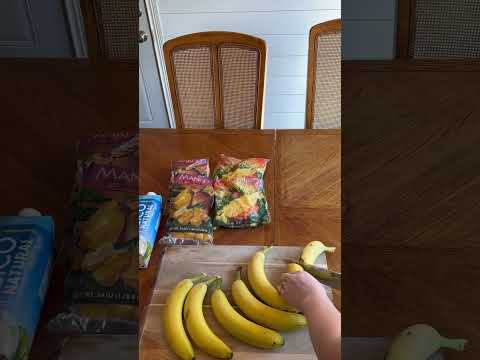 My favorite budget friendly freezer breakfasts!