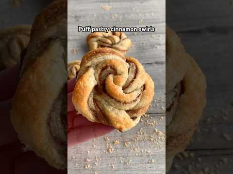 Worlds easiest cinnamon rolls