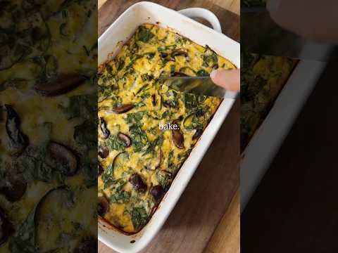 Easy cottage cheese & egg bake with 23g protein/serving