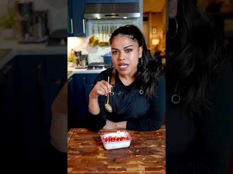 2-Ingredient Japanese Yogurt Cheesecake Recipe (Classic + Strawberry Cheesecake)