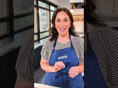 Chocolate Chip Pull-Apart Bread is the Dessert That'll Make Your Friends SO Jealous