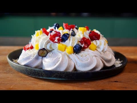 Vanilla‑Chocolate Pavlova with Fresh Fruit