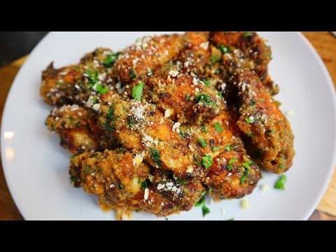 Best Crispy Garlic Parmesan Chicken Wings
