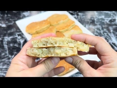 Pancakes aux pommes caramélisées - Delicious Française snack with easy difficulty. Perfect recipe converted from YouTube video to PDF format.