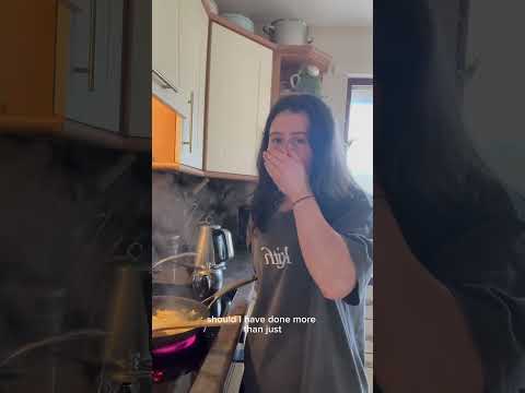 trying the *VIRAL* cottage cheese eggs 🤢🍳