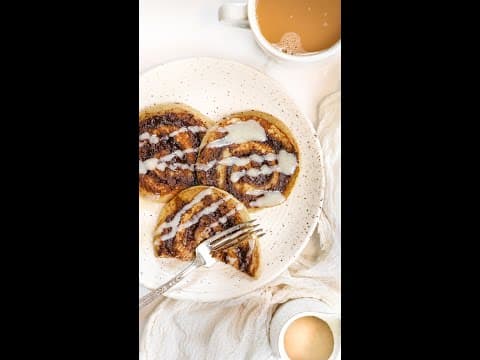 Healthy Cinnamon Roll Oatmeal Pancakes I Easy Breakfast Recipes