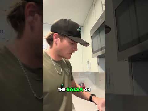 Easy Salsa Chicken Recipe: 4-Hour Slow Cooker Magic!