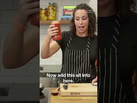 How to hack jarred pasta sauce