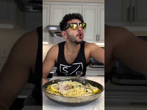 30 minute One Pan Lemon Chicken Pasta (creamy)