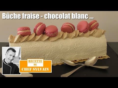 Bûche fraise et chocolat blanc