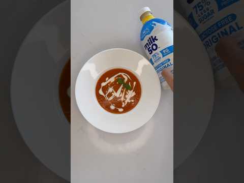 High Protein Tomato Soup! Only 110 Calories!🍅🍲🔥