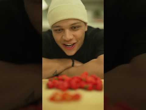 World's Hottest Wings (ft. Spice King Cam)