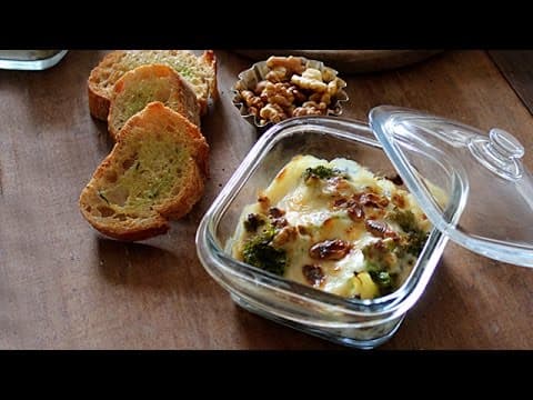 Gratin de brocoli - Delicious French side dish with medium difficulty. Perfect recipe converted from YouTube video to PDF format.