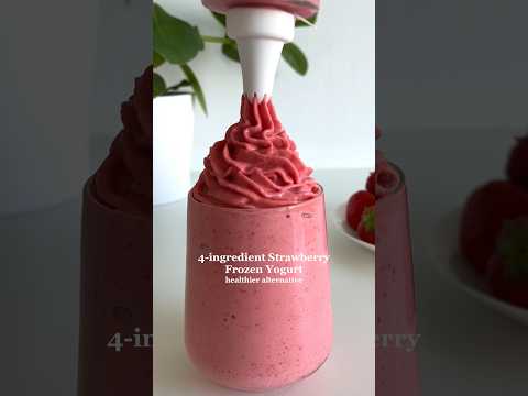 Quick Healthy Dessert Idea: Strawberry Frozen Yogurt🩷