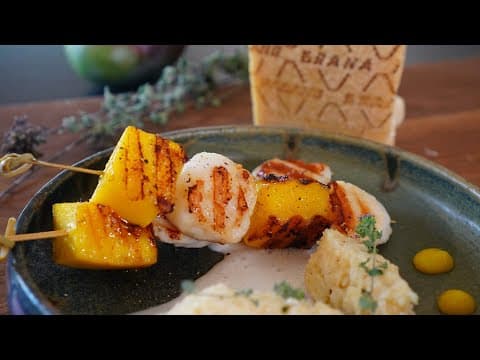 Scallop Skewers with Mango and Grana Padano, with oregano mashed potatoes