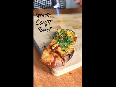 GARLIC CONFIT TOAST